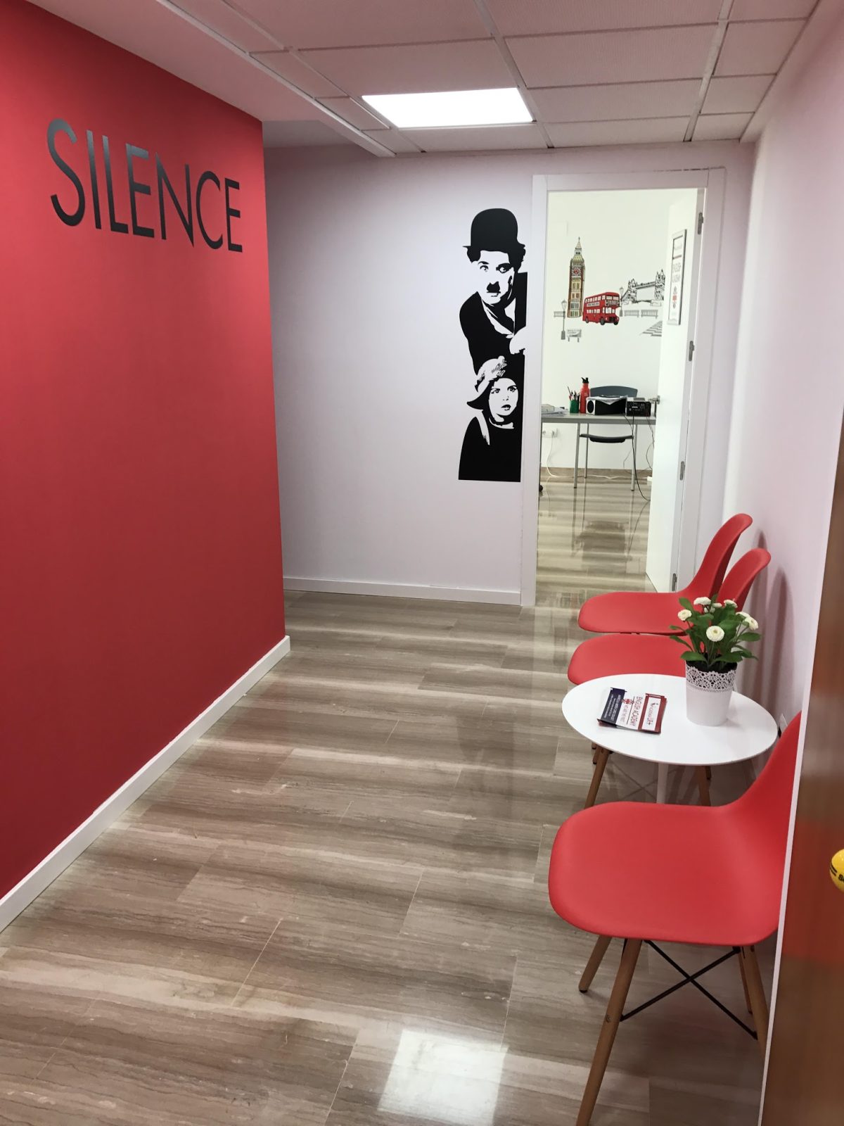 Academia de inglés U.R.+ Valencia